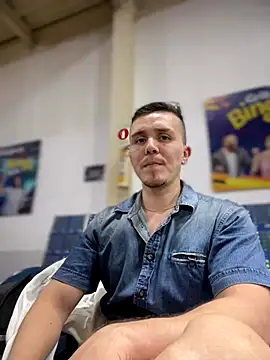 adam-rivera online show from 11, 11, 2025