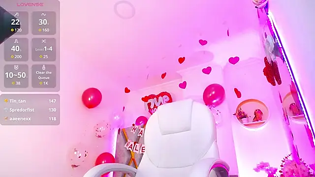 Snapshot of Aurora_Brownn chatting on 9, 2, 2025 Aurora Brownn online show from 9, 2, 2025