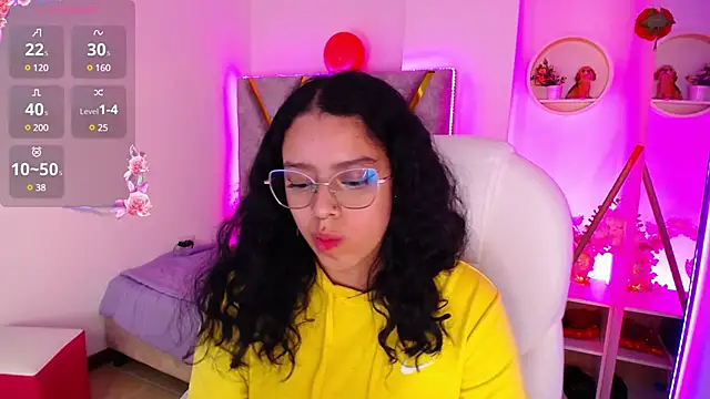 Snapshot of Aurora_Brownn chatting on 1, 3, 2025 Aurora Brownn online show from 1, 3, 2025