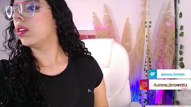 Snapshot of Aurora_Brownn chatting on 19, 9, 2025 Aurora Brownn online show from 19, 9, 2025