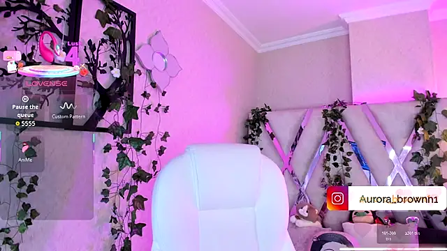 Snapshot of Aurora_Brownn chatting on 27, 11, 2025 Aurora Brownn online show from 27, 11, 2025