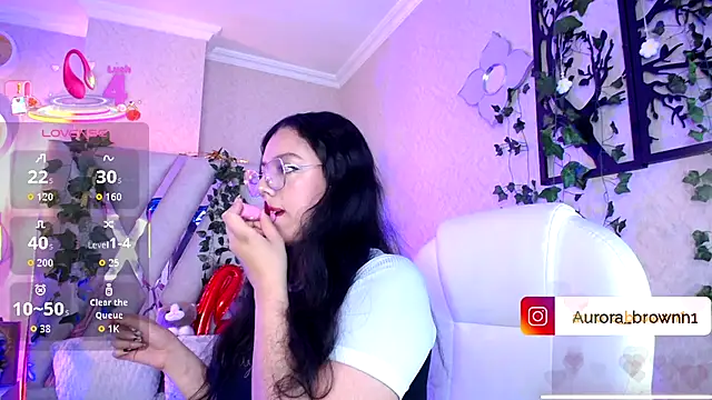 Snapshot of Aurora_Brownn chatting on 28, 11, 2025 Aurora Brownn online show from 28, 11, 2025