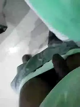 Snapshot of KUKU69XX chatting on 25, 12, 2024 KUKU69XX online show from 25, 12, 2024