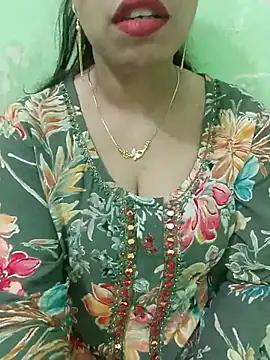 Snapshot of Haniya-143 chatting on 17, 7, 2026 Haniya-143 online show from 17, 7, 2026