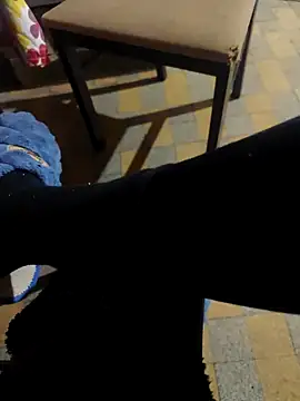 Snapshot of ariel-rick chatting on 28, 11, 2025 ariel-rick online show from 28, 11, 2025