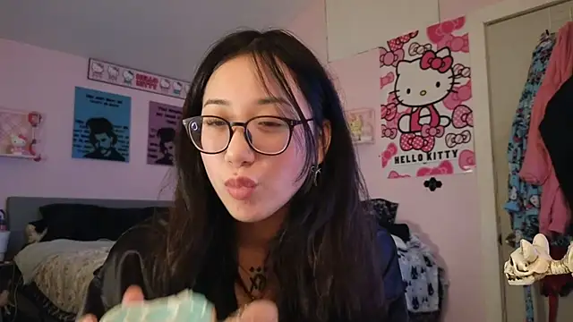 tokyobaby online show from 31, 1, 2025