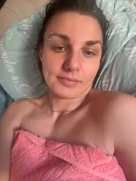 Snapshot of Magic__smile chatting on 4, 11, 2025 Magic smile online show from 4, 11, 2025