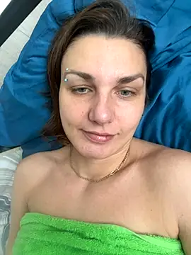 Snapshot of Magic__smile chatting on 14, 11, 2025 Magic smile online show from 14, 11, 2025