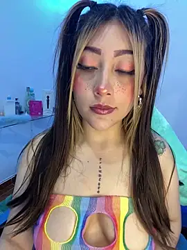 Luna SofiaXX online show from 2, 4, 2026