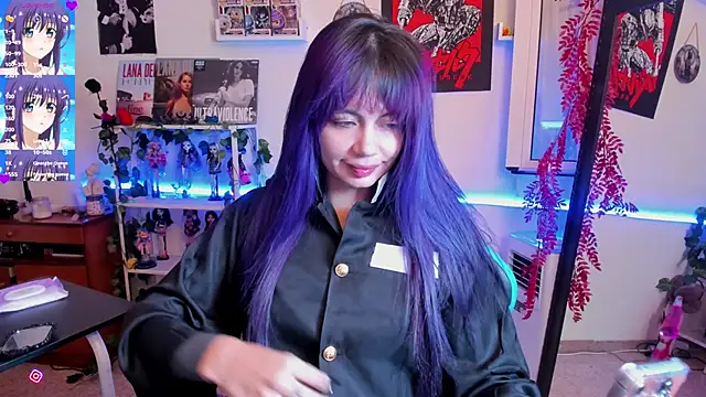 Snapshot of _sakae_ chatting on 13, 9, 2025  sakae  online show from 13, 9, 2025