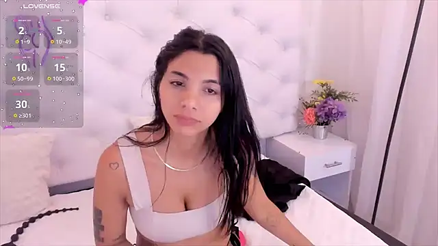 Snapshot of anchela-garcia1 chatting on 10, 2, 2025 anchela-garcia1 online show from 10, 2, 2025