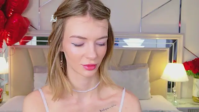 MeganMour online show from 8, 2, 2026