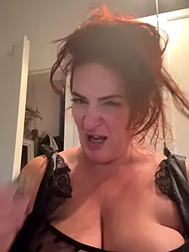 Snapshot of Engel_mia chatting on 20, 9, 2025 Engel mia online show from 20, 9, 2025