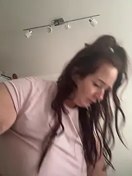 Snapshot of Engel_mia chatting on 30, 11, 2025 Engel mia online show from 30, 11, 2025