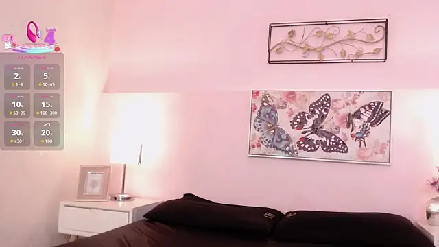 Snapshot of sara17_ chatting on 13, 12, 2025 sara17 online show from 13, 12, 2025