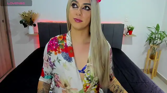 ashley sans2000 online show from 4, 11, 2025