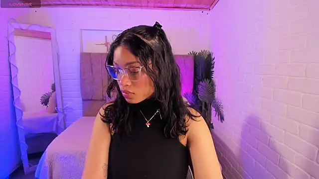 penelope tay1 online show from 26, 9, 2025