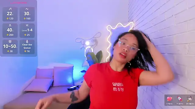 penelope tay1 online show from 25, 10, 2025