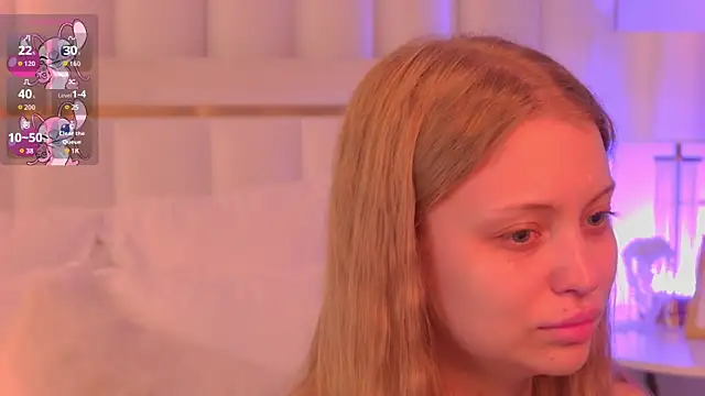 Snapshot of DorisHell chatting on 6, 11, 2025 DorisHell online show from 6, 11, 2025