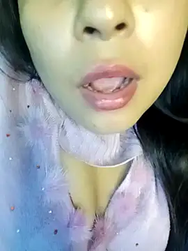 Snapshot of Fuck_Girl_Nuri chatting on 9, 1, 2025 Fuck Girl Nuri online show from 9, 1, 2025