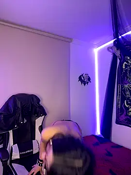 vampy dolll online show from 14, 12, 2025