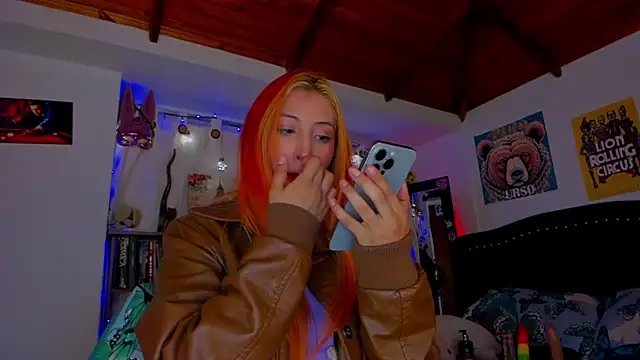 cuteweed420 online show from 4, 1, 2025