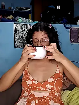 LoveElectra online show from 30, 1, 2025