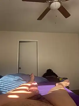 Snapshot of daddymaniaco69 chatting on 29, 12, 2024 daddymaniaco69 online show from 29, 12, 2024