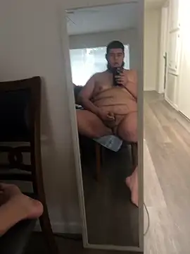 Snapshot of daddymaniaco69 chatting on 13, 2, 2025 daddymaniaco69 online show from 13, 2, 2025