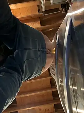 longcurved212121 online show from 11, 11, 2025