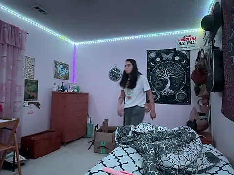 Snapshot of naughtynadia0502 chatting on 4, 2, 2025 naughtynadia0502 online show from 4, 2, 2025