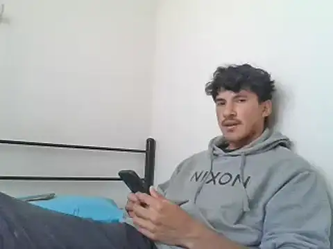 Snapshot of xxx-999 chatting on 17, 3, 2025 xxx-999 online show from 17, 3, 2025