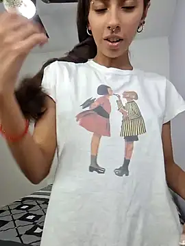 Jazmin-Cerezita online show from 10, 1, 2025