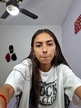 Jazmin-Cerezita online show from 26, 2, 2025