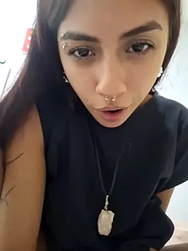 Jazmin-Cerezita online show from 26, 2, 2026