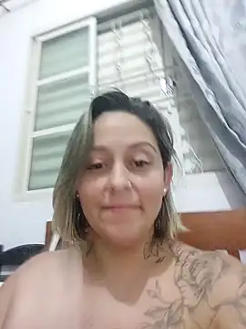 Snapshot of baixinhaloira chatting on 15, 12, 2024 baixinhaloira online show from 15, 12, 2024