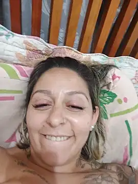 Snapshot of baixinhaloira chatting on 21, 12, 2024 baixinhaloira online show from 21, 12, 2024