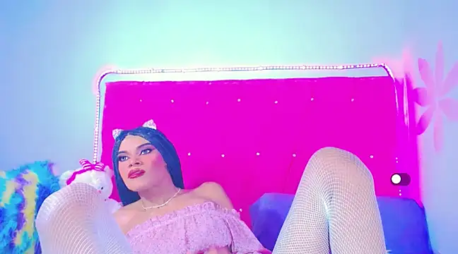 Snapshot of Theylor_Rouse chatting on 14, 1, 2025 Theylor Rouse online show from 14, 1, 2025