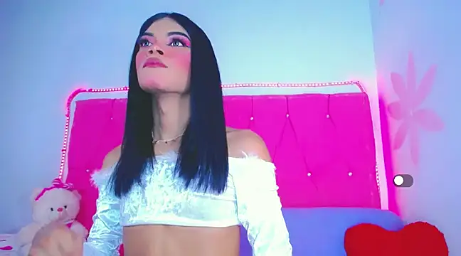 Snapshot of Theylor_Rouse chatting on 31, 1, 2025 Theylor Rouse online show from 31, 1, 2025