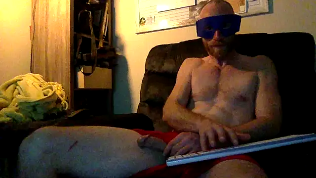 Twowellshapedheads online show from 17, 12, 2024