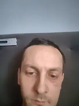 Snapshot of Kondzio chatting on 12, 12, 2024 Kondzio online show from 12, 12, 2024