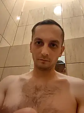 Snapshot of Kondzio chatting on 23, 9, 2025 Kondzio online show from 23, 9, 2025