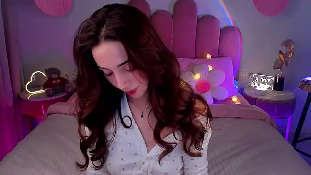 ElsaYoung online show from 12, 2, 2025