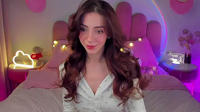 ElsaYoung online show from 26, 2, 2025