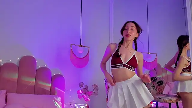 ElsaYoung online show from 8, 3, 2025