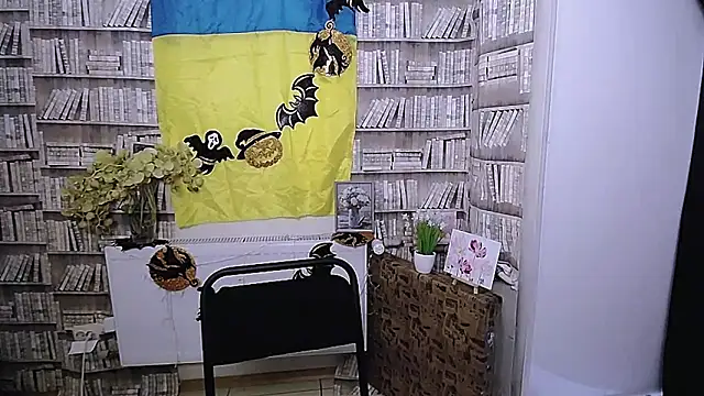 Snapshot of Lina_Star_S chatting on 29, 10, 2025 Lina Star S online show from 29, 10, 2025