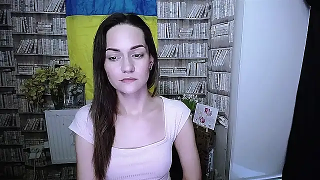 Snapshot of Lina_Star_S chatting on 19, 11, 2025 Lina Star S online show from 19, 11, 2025