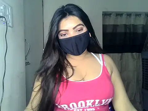 Snapshot of ishi_Beauty chatting on 23, 6, 2026 ishi Beauty online show from 23, 6, 2026