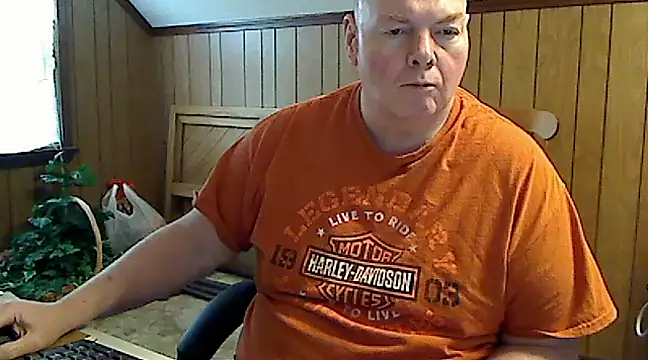 Snapshot of harley99574 chatting on 8, 1, 2025 harley99574 online show from 8, 1, 2025