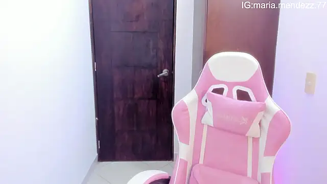 Snapshot of maria_mendez_ chatting on 4, 10, 2025 maria mendez online show from 4, 10, 2025